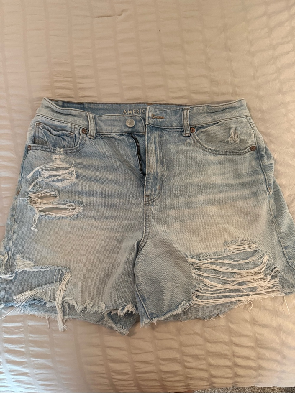American Eagle Outfitters Light Wash Distressed Denim Cutoff Shorts